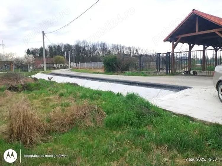 Teren de 844 mp, în Lăpuș