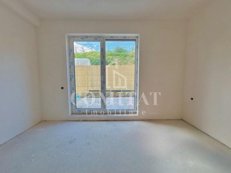 Duplex cu 4 camere cu Teren 300 Mp în Iris