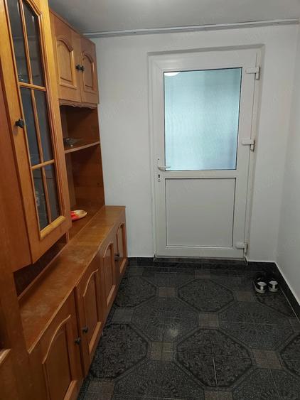 Casă cu Teren 1000 Mp în Stejaru