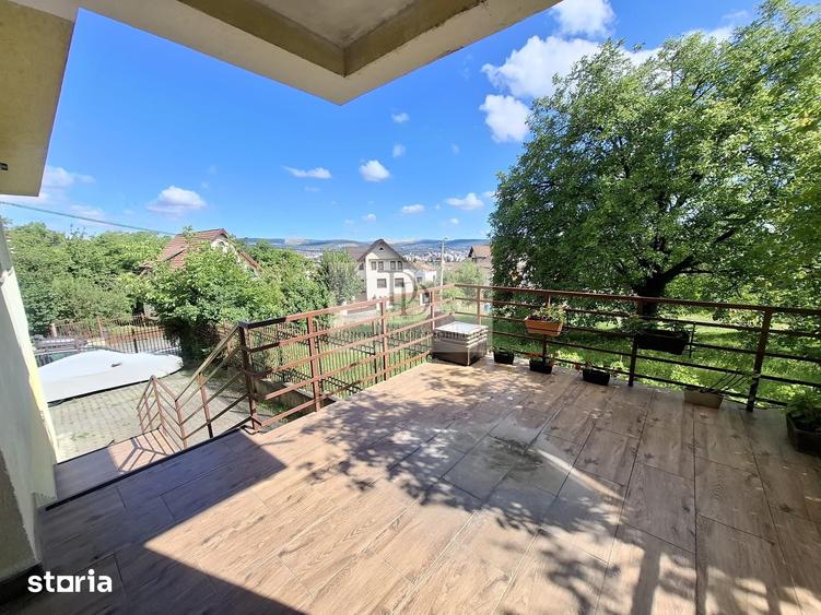Apartament cu 2 camere decomandat în Andrei Mureșanu