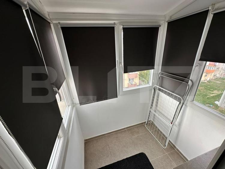 Apartament cu 2 camere semidecomandat, mobilat în Hunedoara