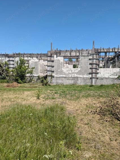 Teren de 1430 mp, în Frecăței