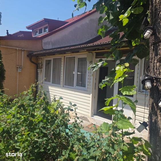 Garsonieră în Astra