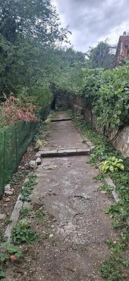 Apartament cu 3 camere decomandat în Cetatea