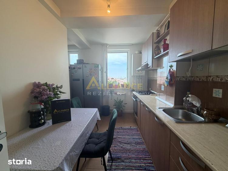 Apartament cu 2 camere, mobilat în Central — fotografia 1