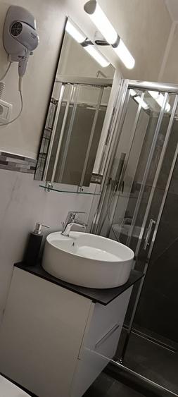 Apartament de închiriat, zonă centrală - 16