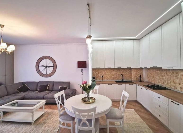Apartament cu 2 camere decomandat, mobilat în Pipera
