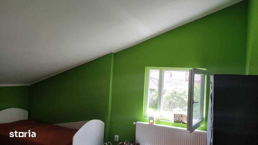Casă cu 4 camere cu Teren 2600 Mp în Sânpaul