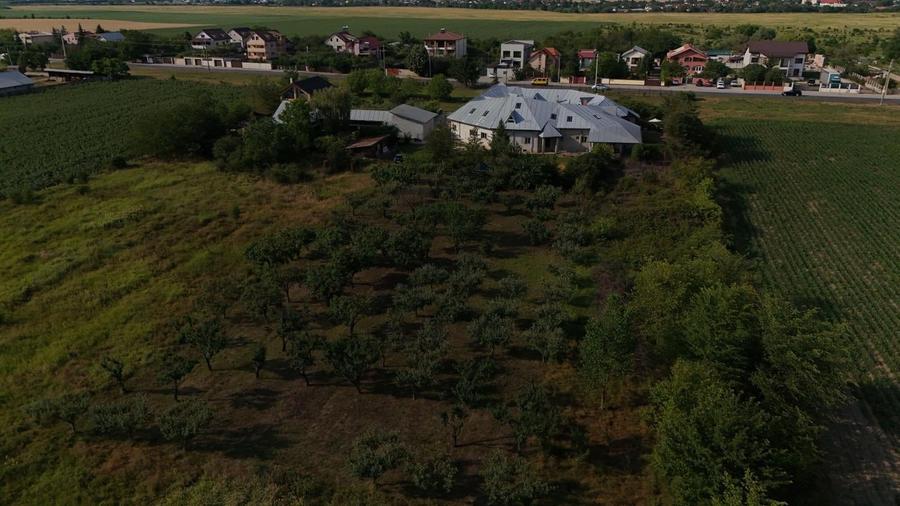 Casă cu 4 camere cu Teren 14360 Mp în Dragomirești-Deal