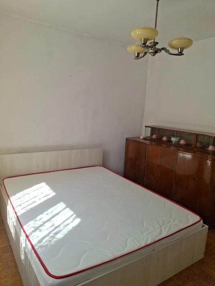 Inchiriez ap 2 camere piata Hermes - 2