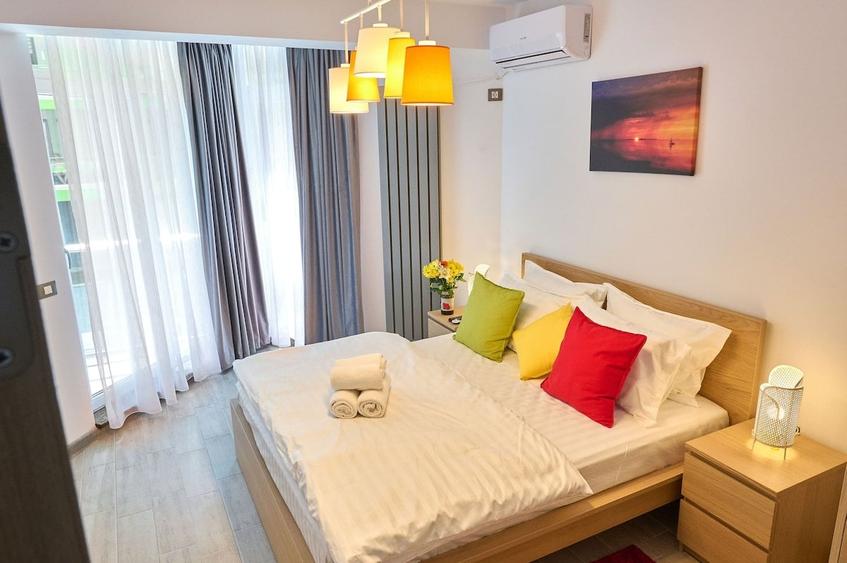 Apartament cu 3 camere decomandat în Mamaia-Sat