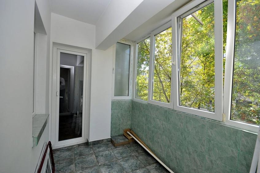 Apartament cu 3 camere decomandat în Militari
