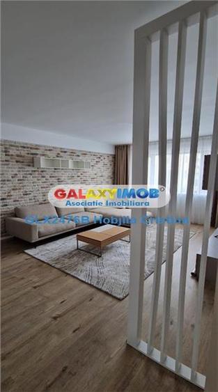 Apartament cu 3 camere decomandat, mobilat în Băneasa