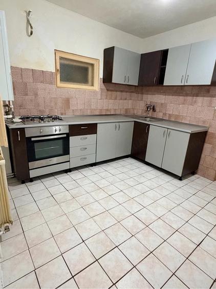 Casă cu 3 camere cu Teren 260 Mp în Bucureștii Noi