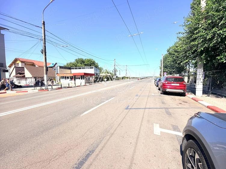 Spațiu comercial, de 32 mp, în Central
