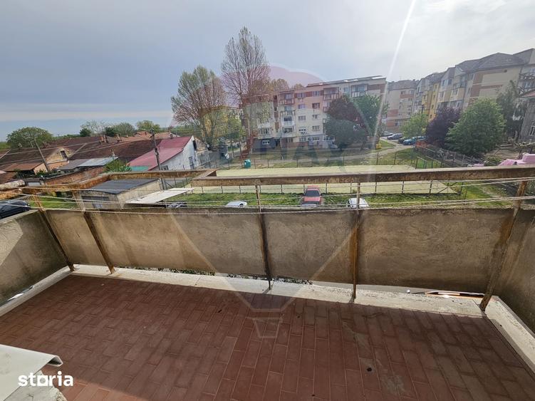 Apartament de vanzare - 5
