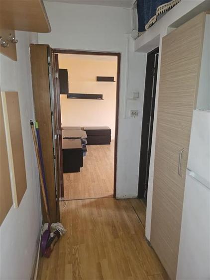 Apartament cu 2 camere semidecomandat în Mircea cel Bătrân
