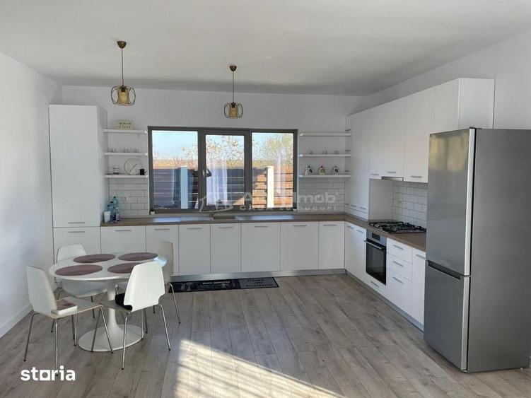 Casă cu 4 camere cu Teren 500 Mp în Corbeanca