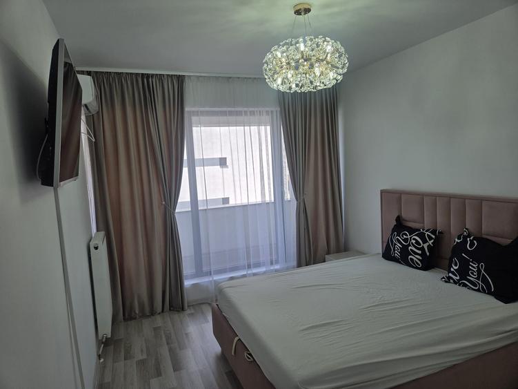 Apartament cu 2 camere semidecomandat în Central