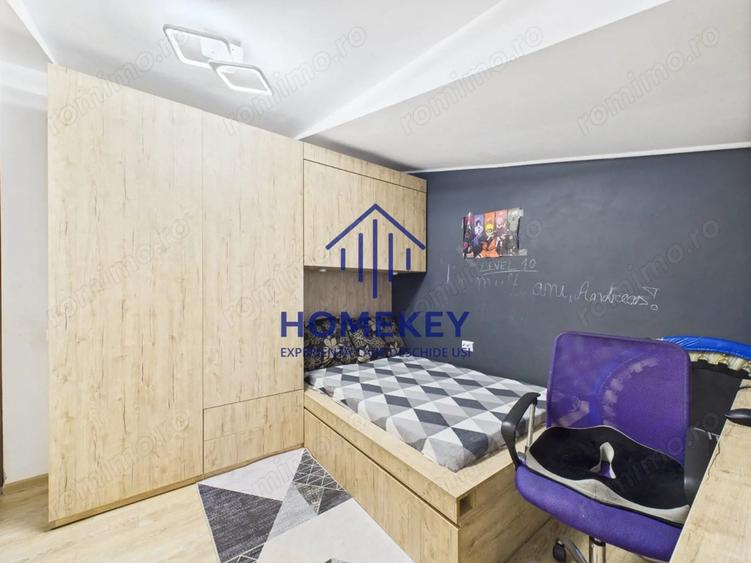 Apartament cu 3 camere semidecomandat, mobilat în Central