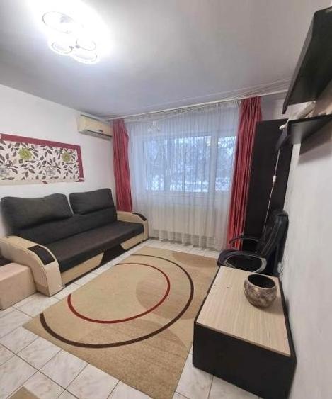 Apartament cu 2 camere semidecomandat în Tomis Nord