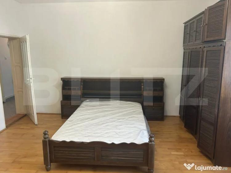 Apartament cu 3 camere semidecomandat în Iris