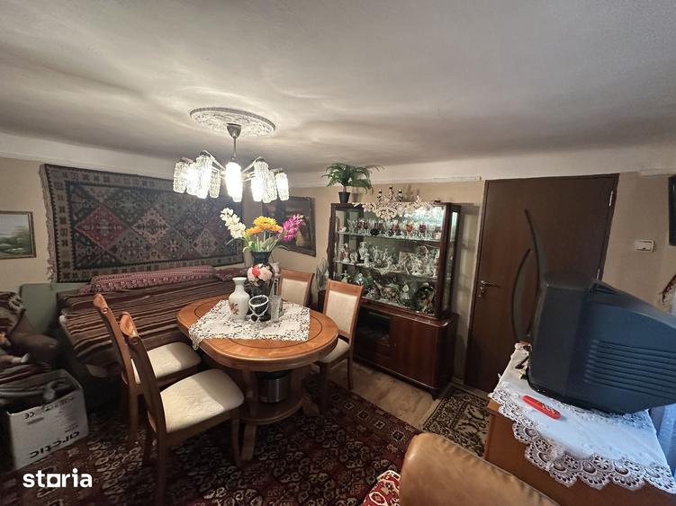 Casă cu 2 camere cu Teren 104 Mp în Central