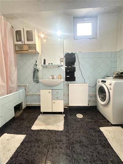 Casă individuală cu 4 camere cu Canalizare în Inel II