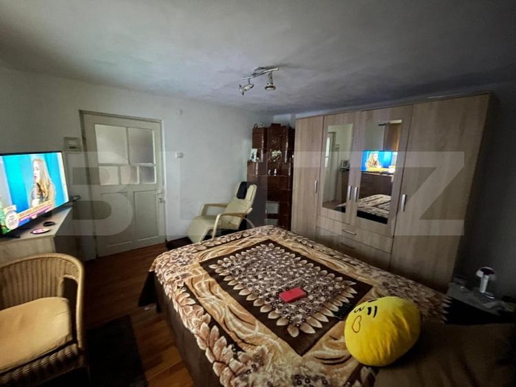 Casă individuală cu 3 camere cu Canalizare în Romanești