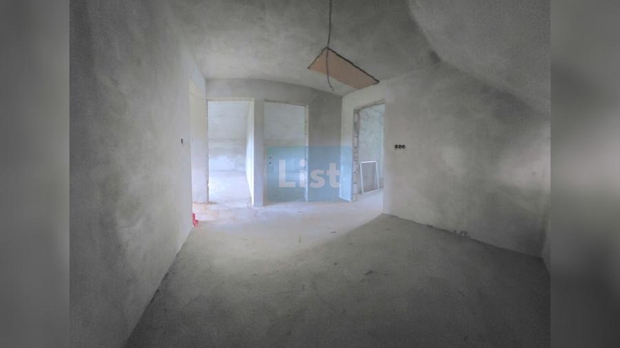 Casă cu 4 camere cu Teren 800 Mp în Nord-Est