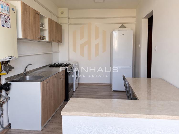 Apartament cu 3 camere decomandat, mobilat în Săsar