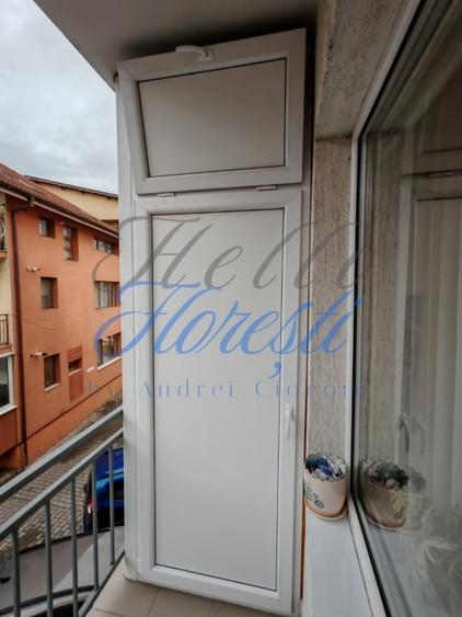 Apartament cu 3 camere semidecomandat, mobilat în Florești