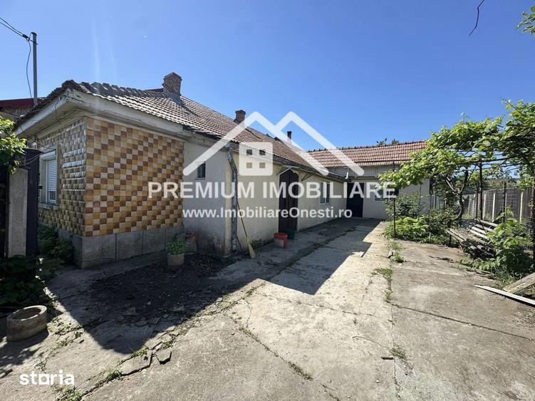 Casă cu 3 camere cu Teren 420 Mp în Central