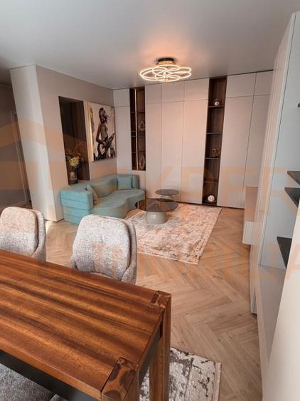 Apartament cu 2 camere decomandat, mobilat în Tomis Nord
