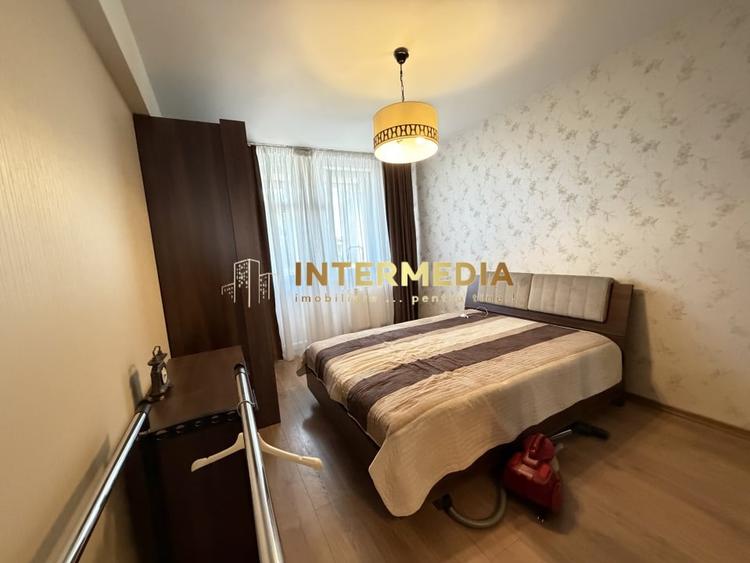 Apartament cu 3 camere decomandat, mobilat în Ultracentral
