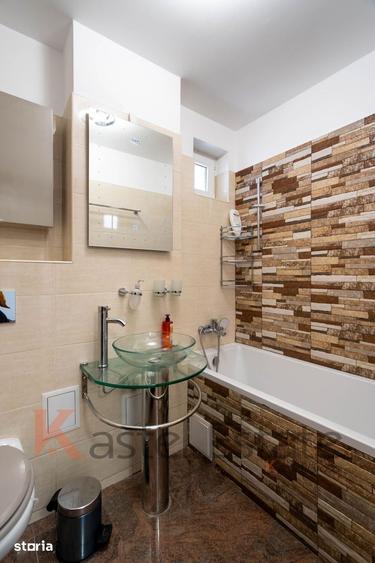 Apartament cu 3 camere în Tei