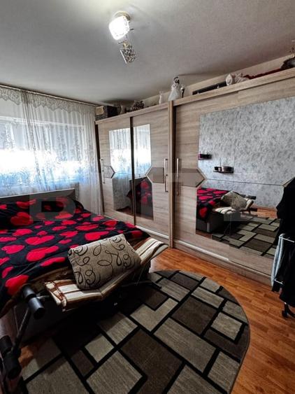 Apartament cu 2 camere decomandat, mobilat în Câmpia Turzii