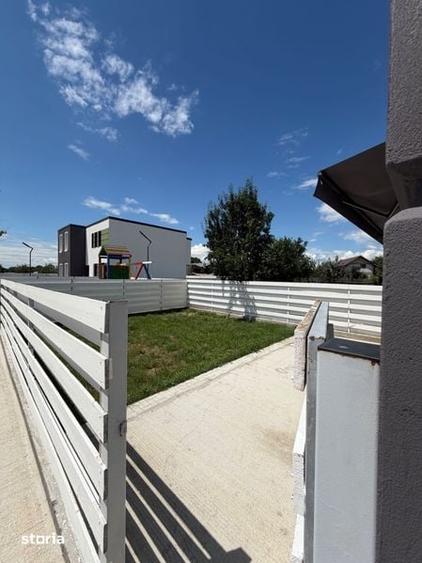 Casă cu 4 camere cu Teren 100 Mp în Central