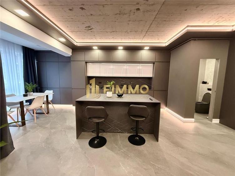 Apartament cu 2 camere semidecomandat, mobilat în Nord