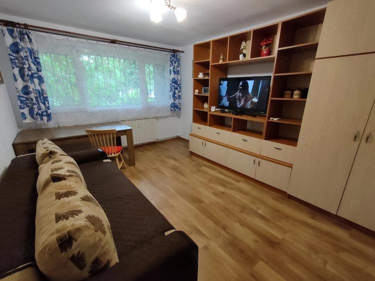 APARTAMENT DE INCHIRIAT - 1