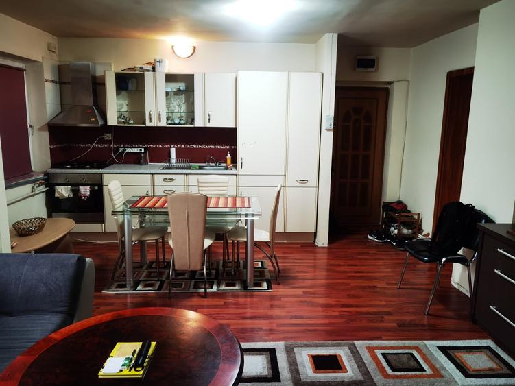 Apartament cu 3 camere în Gojdu