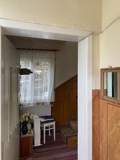 Casă cu 3 camere cu Teren 160 Mp în Central