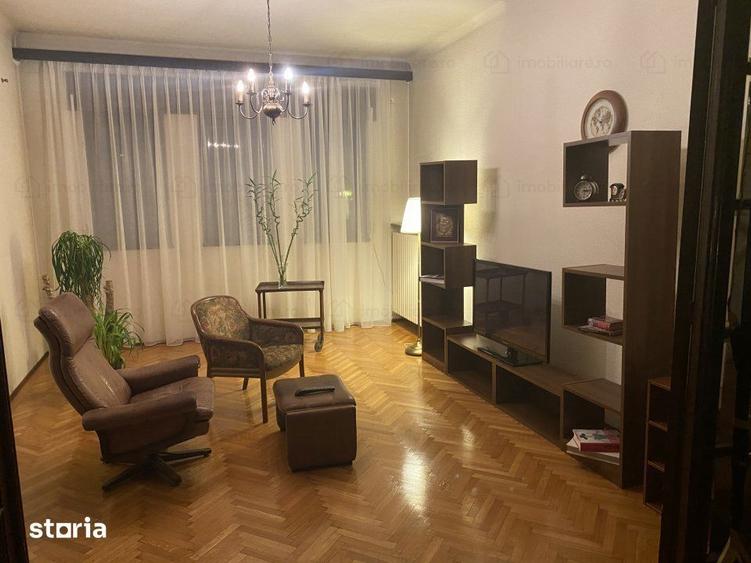 Casă cu Teren 700 Mp în Centrul Civic