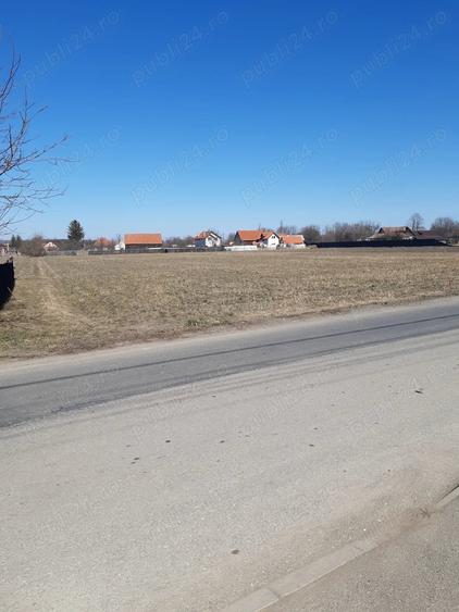 Teren de 2325 mp, în Central