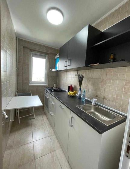Apartament cu 2 camere decomandat, mobilat în Drumul Taberei