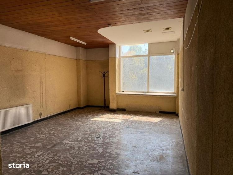 Spațiu comercial, de 260 mp, în Ultracentral