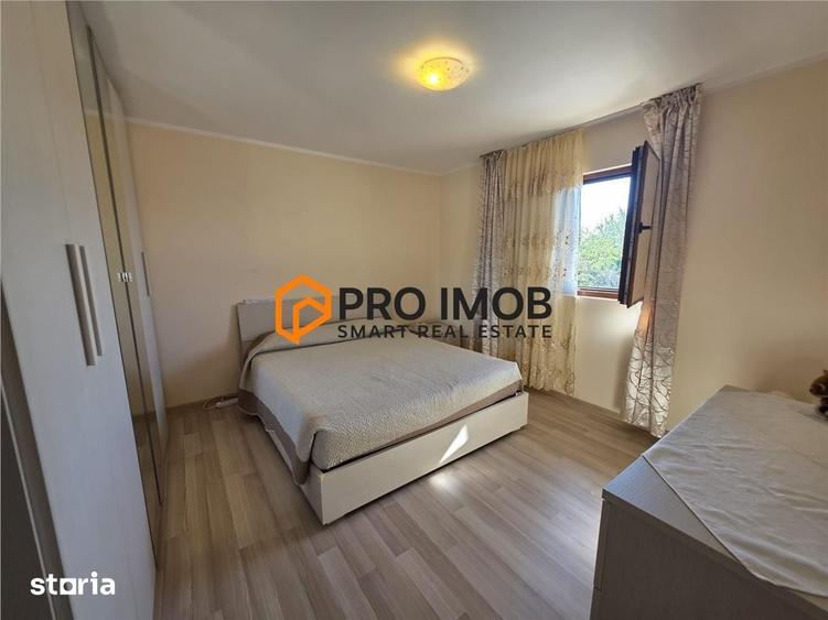 Casă cu 4 camere cu Teren 900 Mp în Ivești