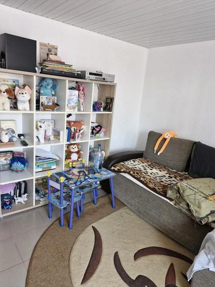 Casă cu 5 camere cu Teren 1450 Mp în Gohor