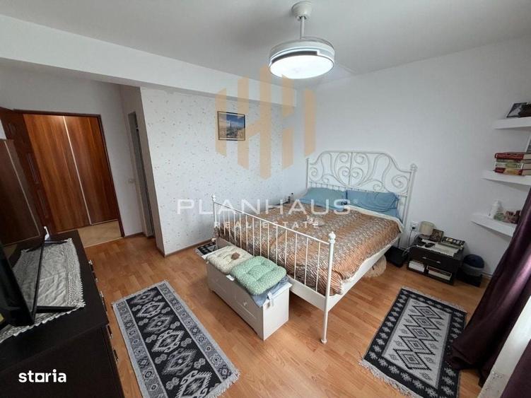 Apartament de vanzare 3 camere, 74 mp, loc de parcare inclus Constanti - 4