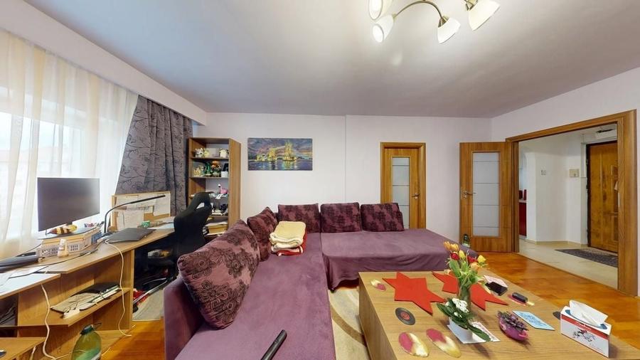 Apartament cu 2 camere semidecomandat în Central